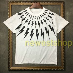 ヨーロッパサマーメンズTシャツデザイナーTシャツメンカラーホワイトジオメトリ印刷