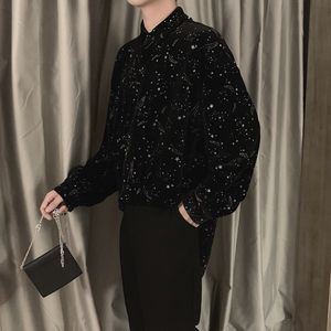 Schwarze Bluse Männer Kleidung 2020 Frühling koreanischen Stil einzigartige Stern glänzende Samt Shirts Herren beiläufige lose Samt Tops Langarm