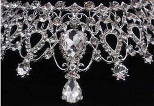 Bling Bling Set korony Naszyjki Kolczyki stopowy kryształowe cekinowe akcesoria biżuterii ślubnej Tiary ślubne nakrycia głowy Suit226z