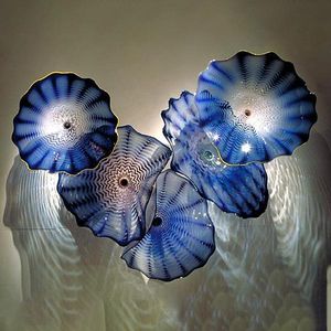 手の吹きガラス板の壁ランプアートブルーの照明イタリアのデザイナーの花の家の装飾