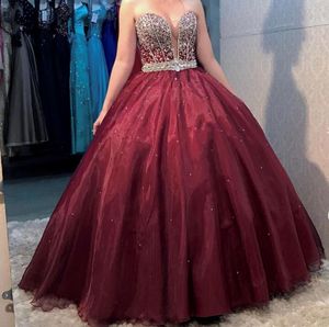 Burgundy Quinceanera Dresses 이브닝 파티 드레스 댄스 파티 드레스 드레스 파란색 크리스탈 섹시한 전체 길이 가운 경우 드레스