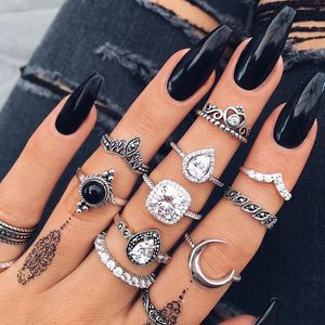 anelli Boho Crystal Crown Rings Set per le donne Vintage Silver Knuckle Rings Fedi nuziali Statement Jewelry volontà e sabbia