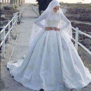 Modest Islamic Hijab Muslim Wedding Dresses Vintage Lace Country Wedding Dress High Neck Long Sleeve Winter Bridal Gown robes de m266j