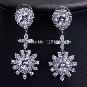 Marka Takı lady 925 Ayar gümüş Pençe seti Beyaz taş Elmas Düğün Dangle EarringsHediye Ücretsiz kargo E10