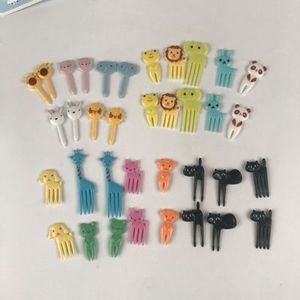 Cartoon animal children fruit fork wholesale 10 Pcs one set Bento cake fork Creative food grade plastic