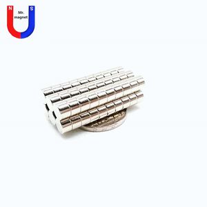 200 Stück 6 mm x 4 mm superstarker Magnet D6 x 4 mm Magnete 6 x 4 N35-Magnet 64 D64 Permanentmagnet 6 x 4 mm Seltenerdmagnet 6 mm x 4 mm