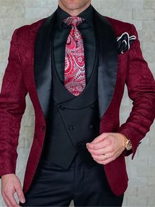 Yeni Stil Bir Düğme Yakışıklı Şal Yaka Damat smokin Erkekler Suits Düğün / Gelinlik / Akşam Sağdıç Blazer (Ceket + Pantolon + Kravat + Yelek) W200