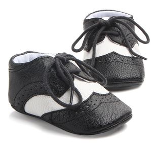 Neonati baby walker in pelle infantile mocassini morbidi softth baby sneakers sport scarpe per bambini calzature per ragazzi calzature