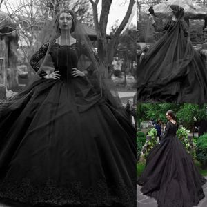 Vintage Gothic Black Ball Suknie Ślubne Suknie Ślubne 2021 Koronki Z Długim Rękawem Aplikacje Zroszony Perły Jesień Zima Retro Suknie Ślubne Ogród Suknia Panna młoda