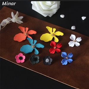 3Size Korean Style Cute Flower Earrings Colorful Petal Stud Earrings for Women Brinco Statement Female Fashion Jewelry Gift Girl