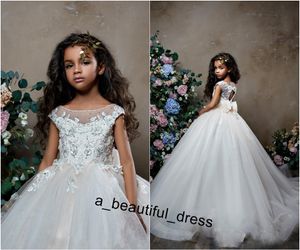 火花の花の女の子の服 -  weddings bowビーズのレースアップリケトリー子供赤ちゃんガウン安いスイープ列車の聖体拝領のドレスFG1261