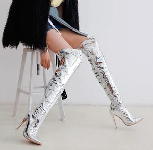 Donne sexy di marca femminile Scarpe brillanti Stivali alti al ginocchio Stivali da cavaliere con tacco alto argento Stivali da donna a spillo