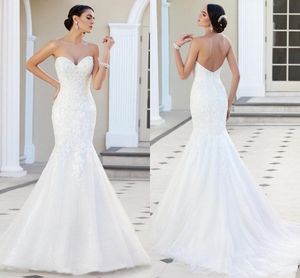 2019 Modest Lace Mermaid Wedding Dresses Sweetheart Strapless Appliques Tulle Backless Wedding Gowns Cheap Beach Church Bridal Dresses
