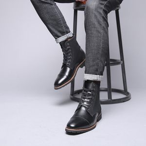Hot Sale-Ankel Boots för Mode Mäns Färg Matchning Pekade British Wind Short Boots Motorcykel Bästsäljande 40