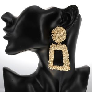빈티지 성명서 큰 기하학적 귀걸이 패션 패션 여성 파티 금속 매달려 이어링 보석을위한 롱 골드 드롭 귀걸이
