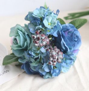 Blue Artificial Rose Bouquet Wedding Creative Decorations Diameter Cirka 21 cm inkluderar ros, hortensia och bär gratis frakt WT037