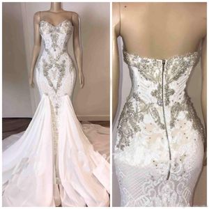 Abiti da sposa a sirena con perline importanti con cristalli applicati in pizzo a cuore Abiti da sposa taglie forti Robe de soiree Abito da sposa bohémien