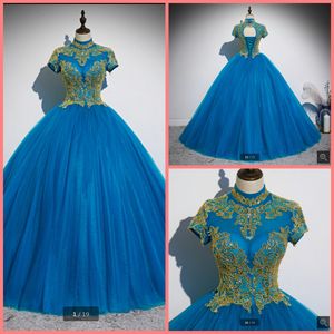 Classic High Neck Short Sleeve Vestidos de Quinceanera Sweet 16 Dresses 2020 Gold Beaded Crystal Corset Tillbaka Princes Prom Dress Ball Gown
