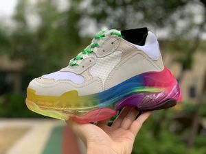 Retro Triple Sneaker Rainbow Sole Mężczyźni Kobiety Low Top Casual Buty Designer Lace-Up Platform Triple S Rainbow Sneaker Białe Patchwork Buty