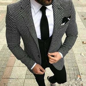 Siyah beyaz noktalar Damat Smokin Çentik Yaka Sağdıç Düğün Smokin Erkekler Balo Parti Ceket Blazer 3 Parça Suit (Ceket + Pantolon + Kravat + Yelek) 2268
