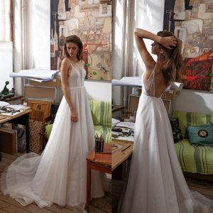 2020 En linje bröllopsklänningar Spaghetti Baklösa bröllopsklänningar Sweep Train Tulle med Sequins Rhinestone Bridal Gowns Vestidos de Novia
