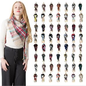 40 Kolory Kobiety Szaliki Plaid Siatka Tassel Wrap Oversized Check Shawn Neckerchief Winter Neckerchief Lattice Trójkąt Koc Scarf GB1406