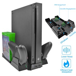 Supporto verticale Yoteen per Xbox One X Ventole di raffreddamento Caricatore controller con 2 porte HUB USB Rack di archiviazione dischi