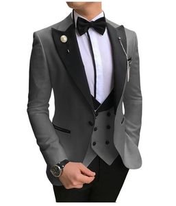 Smoking da sposo blu royal slim fit con risvolto a punta Groomsmen abito da sposa da uomo stile giacca da uomo giacca da 3 pezzi giacca pantaloni gilet T234d