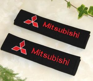 Araba etiketleri emniyet kemeri omuz pedleri Mitsubishi rozetleri için kapak kasası otomatik aksesuarlar araba stilling