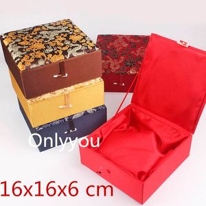 Lyx Kinesisk Extra Stora Smycken Presentförpackning Julförpackning Boxar Kvadratisk Silk Tyg Mjuk Trinket Halsband Storbritannoklåda 16x16x6 cm