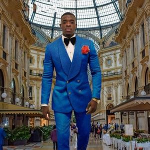 Goffratura Smoking da uomo da uomo Royal Blue Doppiopetto Groomsmen Smoking Uomo Blazer Giacca Eccellente 2 pezzi Abiti Giacca Pantaloni Cravatta 1620