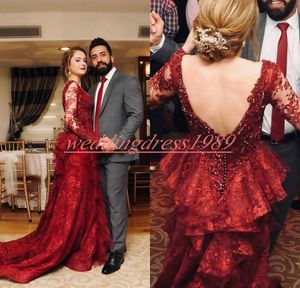 Glamorous z długim rękawem Koronki Suknie ślubne Arabia Koraliki Saudyjskie Czerwone Perły Plus Rozmiar Robe De Mariée Dress Dubai Ball Ball Suknia