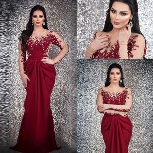 Burgundia Arabska Syrenka Długie Suknie Wieczorowe 2019 Sheer Długie Rękawy Zroszony Kamienie Sweep Pociąg Formalne Prom Party Dresses