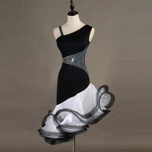 4 colori NEW Adult / Girl Latin Dance Dress Ladies Salsa Tango Chacha Ballroom Competition Strass Flower Dance Dress Nero + bianco personalizzato