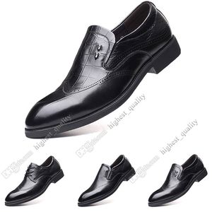 2020 새로운 핫 패션 37-44 새로운 남자의 가죽 남성 신발 덧신 영국 캐주얼 신발은 에스파 드리 된 19 송료 무료로