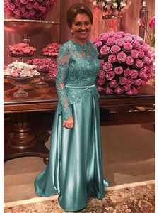 Fitted Mother Of Bride Dresses 2020 Sheer Neck Lace Long Sleeves Formal Evening Gowns Floor Length Groom Mom Party Wear Wedding Guest Gown