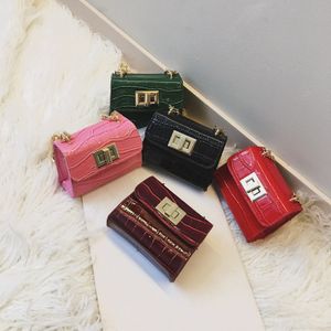 Binance Chain Wallet Kids Purses Nyaste koreanska stenmönster Mini Princess Chain Bag Fashion Girls Pu Chain Cross-body Bags Birthday Present