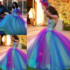 Vintage blå och lila regnbåge quinceanera klänningar älskling korsett bakpärlade kristallkulklänning maskeradklänningar söta 16 klänningar