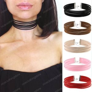 Mode 6 lager design sammet kort charm halsband kvinnor punk stil svart rött uttalande choker chocker halsband smycken