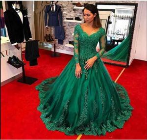 New Sexy Dark Green Quinceanera Ball Gown Abiti Sweetheart Appliques di pizzo Perline Maniche lunghe Sweet 16 Sweep Train Party Dress Prom Gowns