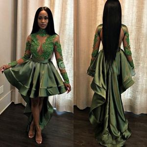 Afrikanska Olive Green Black Girls High Low Homecoming Dresses 2019 Illusion Bodice Appliques Long Sleeves Cocktailkolka Party Dresses