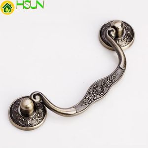 3.75 '' Vintage Dresser Drop Pull Handle Drawer Drags Handtag Antik Brons / Kökskåp Knoppar Handtag Dra Dra in Decor Hardware