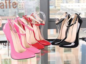 Ladies Frete grátis Patente de couro CM STILETTO METAL METAL POLHAGEM POLHAGEM DO MONTEGENS PONTOS DE FESTO SEXY SAPATOS DE VESTUROS