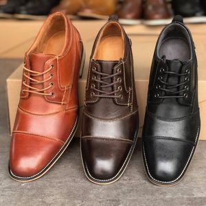 Tasarımcı Dantel-up Mens Deri Brogue Ayakkabı Sıcak Satış Vintage Brandt Elbise Ayakkabı Siyah Kahverengi Cap Toe Gerçek Deri Erkekler ayakkabı US 13 eğitici