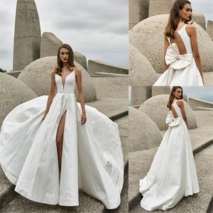 Elegant A-line Wedding Dresses Satin Spaghetti Strap Sleeveless Bow Sexy Backless Bridal Gowns High-split Sweep Train Robes De Mariée Cheap