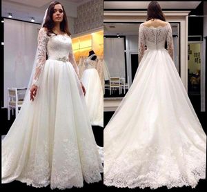 2020 Long Sleeves Dresses A Line Lace Applique Off the Shoulder Covered Buttons Back Beaded Sash Wedding Gown Vestido De Novia
