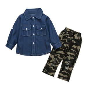 Çocuklar Tasarımcı Giyim Kız Kıyafetler Çocuk Denim Gömlek + Kamuflaj Delik Pantolon 2 adet / takım 2019 İlkbahar Sonbahar Bebek Giyim Setleri C6877