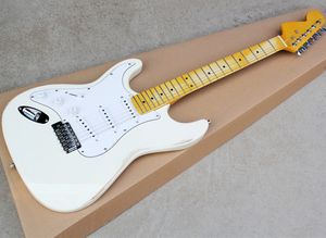 Weiße E-Gitarre im Vintage-Stil für Linkshänder mit SSS-Tonabnehmern, weißem Schlagbrett und gelbem Ahornhals. Kann nach Wunsch individuell angepasst werden