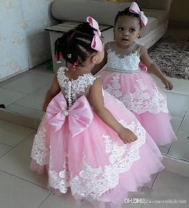 Cute Pink Flower Girls Dresses Jewel Sheer Neck Sleeveless Pageant Gowns Back Zipper With White Lace Applique Tiered Ruffle Custom Gowns