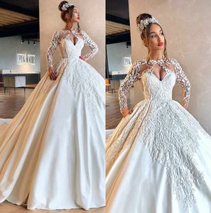 2020 Luxury Crystal Applique Ball Gown Wedding Dresses Princess Gown Sweetheart Hollow Sweep Train Long Length Cathedral Train Bridal Gowns